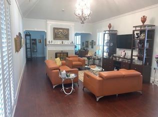 9524 Briar Forest Dr, Houston, TX 77063
