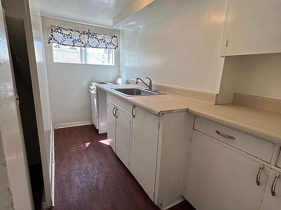 3rd image of 1812 Algaroba St APT 3
