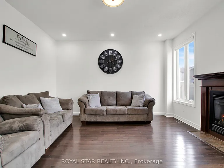 115 Tapestry Dr #1 — Photo 15