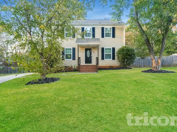 9849 Standing Wood Ct, Mint Hill, NC 28227