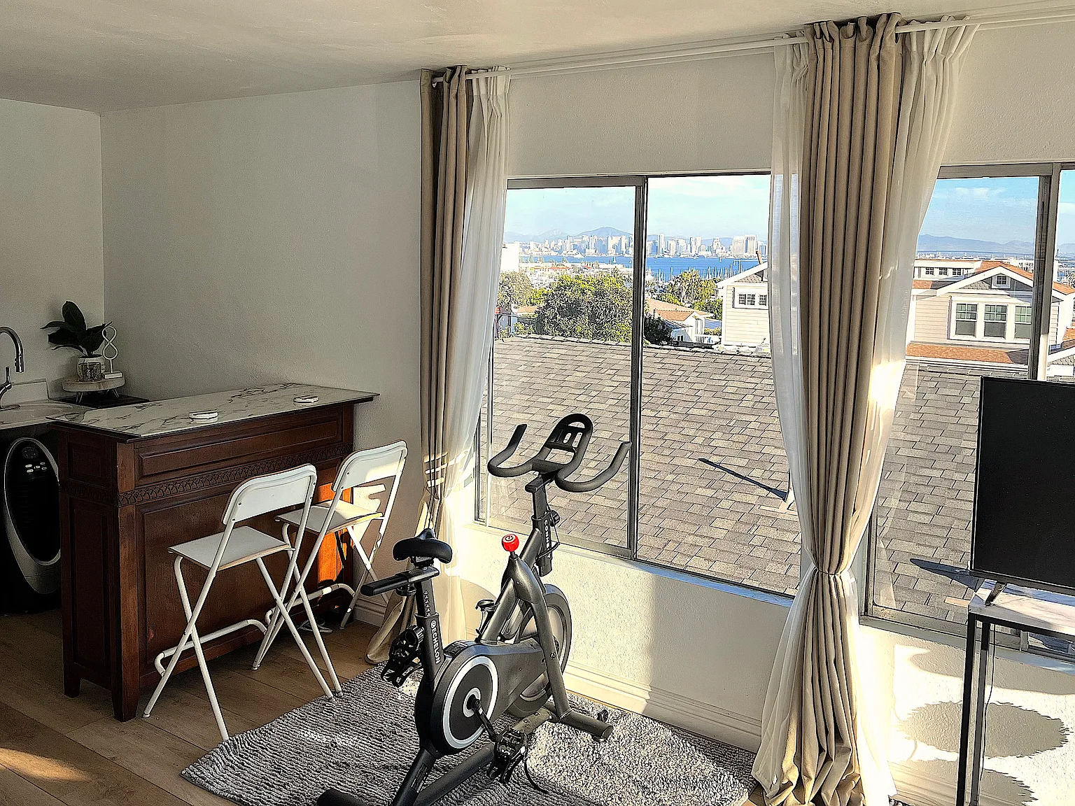 3312 Avenida De Portugal — Photo 2