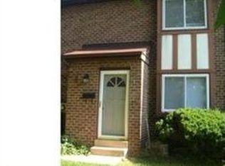 3912 Golf View Dr, Newark, DE 19702