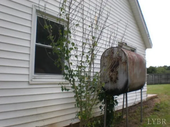 4430 Waterlick Rd, Forest, VA 24551