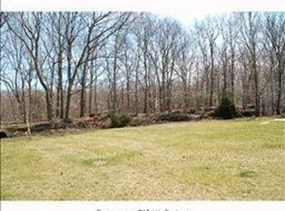 141 Summit St, New Haven, CT 06513