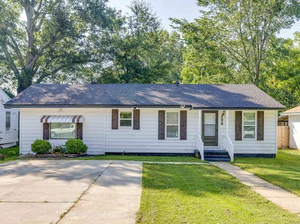 206 Frances Ave, Sterlington, LA 71280