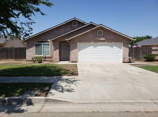 247 Cumberland St, Tulare, CA