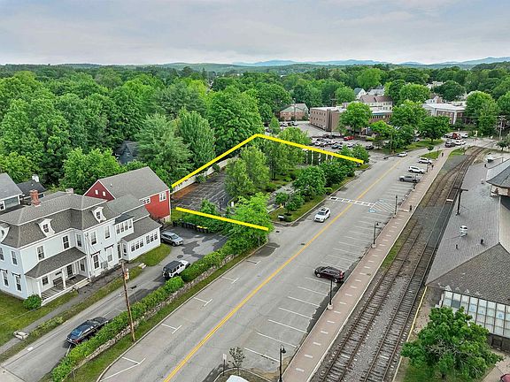 5th image of 31 New Salem Street