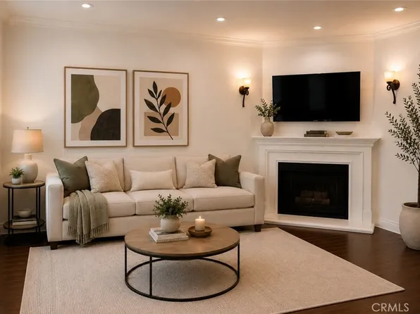 4128 Whitsett Ave APT 101, Studio City, CA 91604