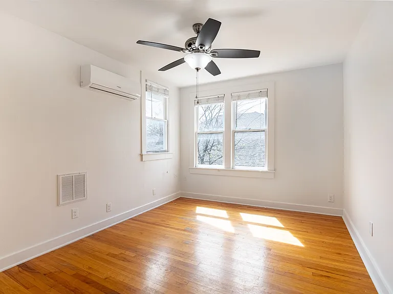 415 N Winnetka Ave — Photo 16