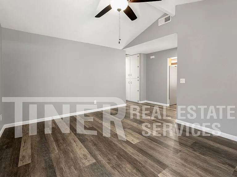 15 La Sara Ct — Photo 9