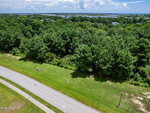 3rd image of 324 Spicer Lake Drive