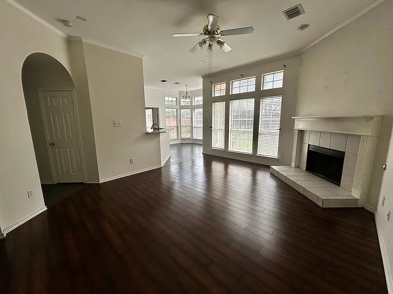 7154 Tularosa Ct — Photo 11