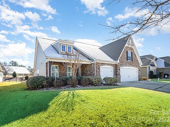 2nd image of 1057 Princeton Dr