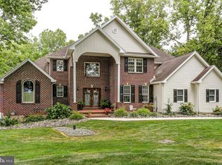 67 Ashton St, Carlisle, PA 17015