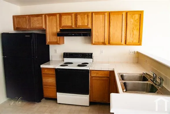 4417 Cornish Way #1 — Photo 8