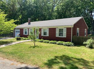 44 Wynne St, Seekonk, MA 02771