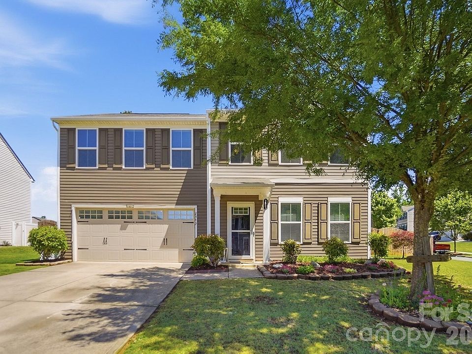1st image of 2543 Willow Pond Ln SE
