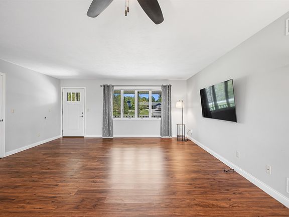 5th image of 4627 N Katherine Dr