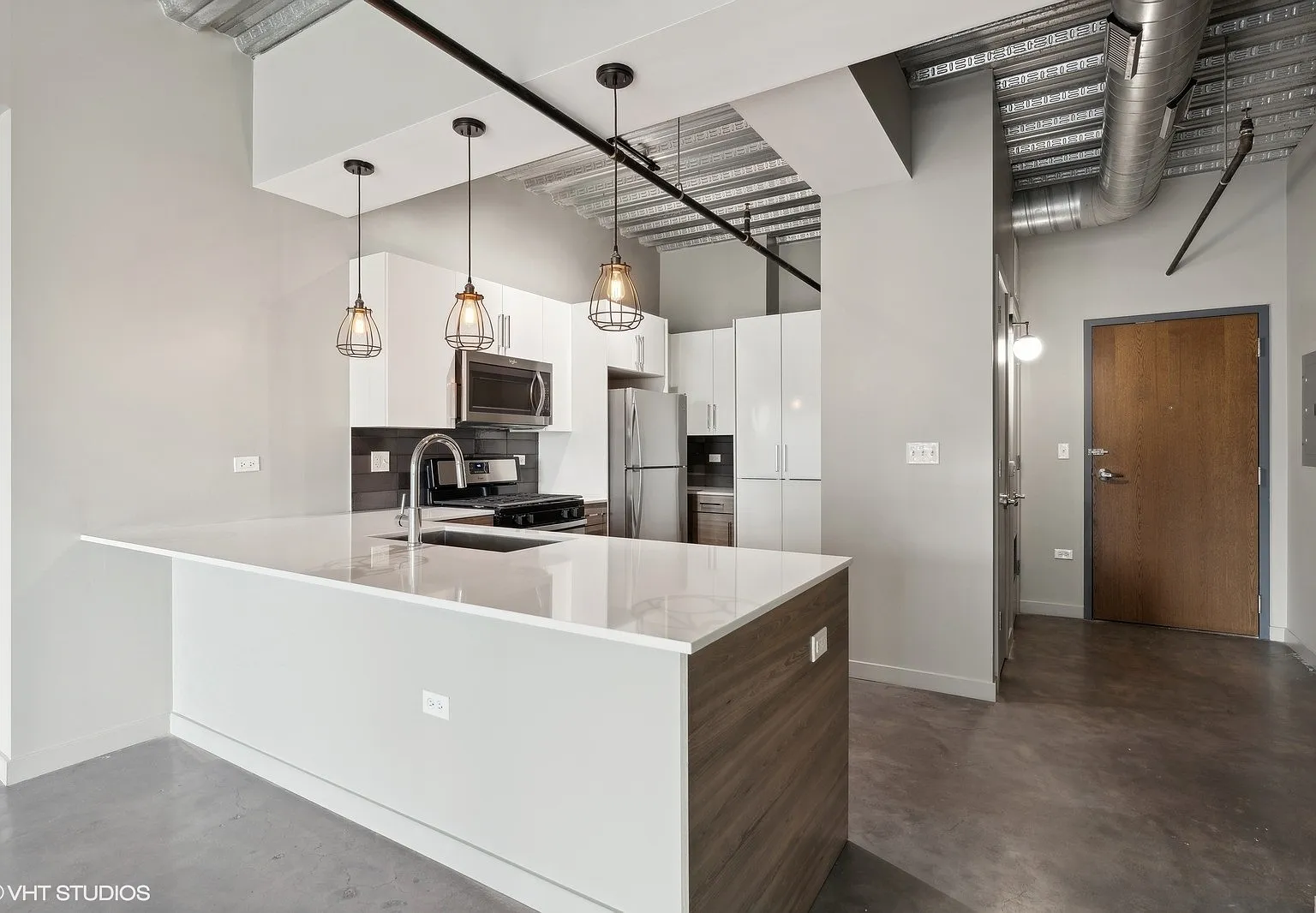 1 bed, 1107 sqft, $3,140 — Photo 1
