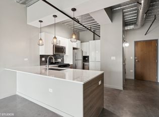 1255 N Milwaukee Ave #50, Chicago, IL 60622