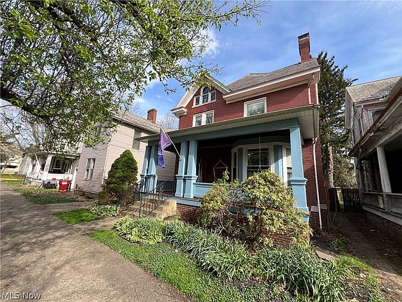 3rd image of 514 Warren St