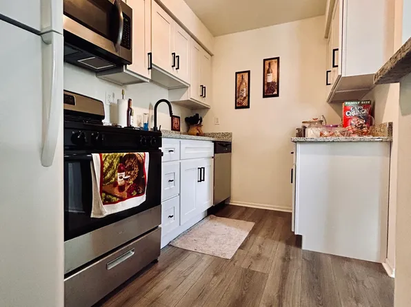 149 Meadowbrook Ln Unit B, Brookhaven, PA 19015