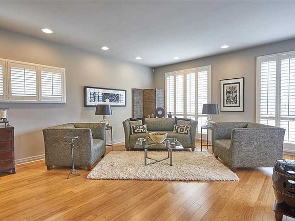 5th image of 4339 Delmar Blvd