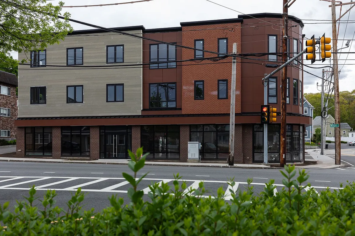 Building Photo - 279 Willard St
