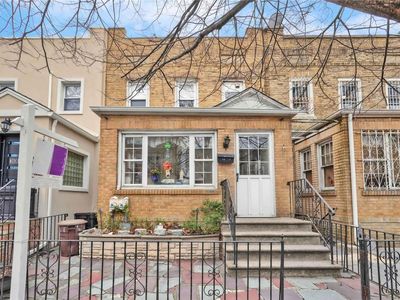 30-15 37th Street, Long Island City, NY, 11103