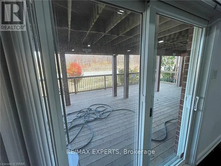 87 Newcastle Dr — Photo 9