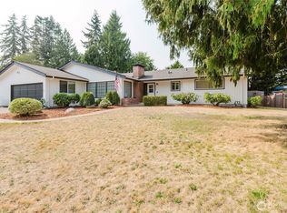 4000 Country Lane NW, Bremerton, WA 98312