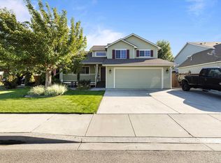 8703 W 1st Ave, Kennewick, WA 99336