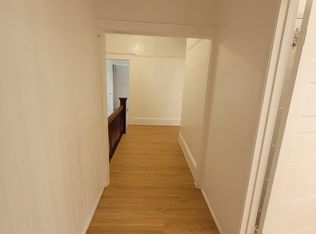 631 E 10th St, Oakland, CA 94606