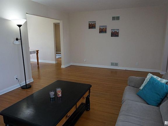 5th image of 1214 E Richwoods Blvd