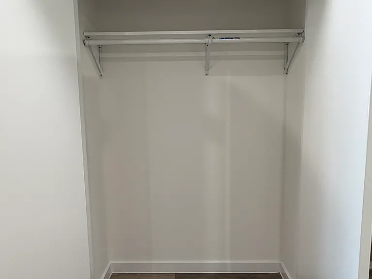 204 Rosa Parks Blvd — Photo 4