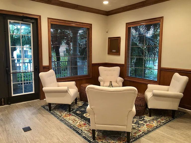 Springs at Palma Sola Apartments — Photo 33