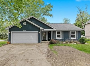 3160 Mandrake St, Commerce Township, MI