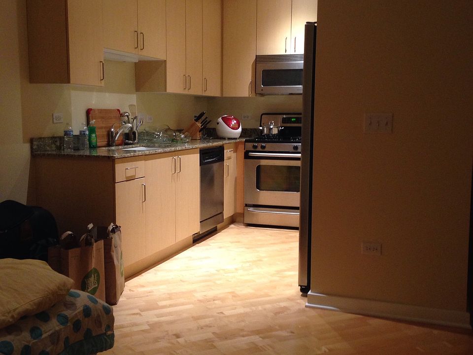 2nd image of 330 W Grand Ave APT 2108