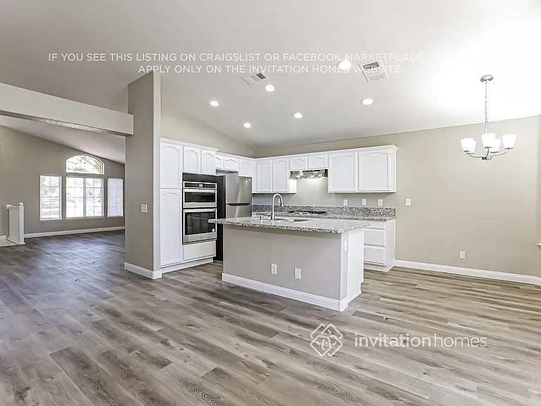 2220 Hunt Club St — Photo 5