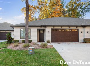 2019 Ottawa Beach Rd, Holland, MI 49424