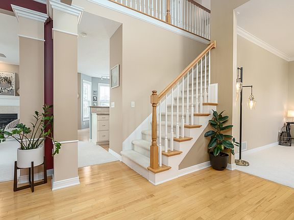 4th image of 7121 Bolingbrook Dr