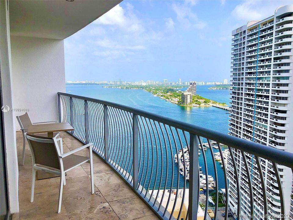 1st image of 1750 N Bayshore Dr APT 3004
