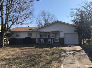 2438 N Franklin Ave, Springfield, MO 65803
