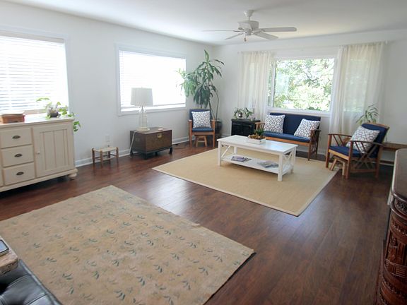 4th image of 13 Pinehurst Drive #13