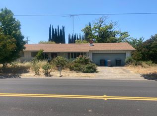 9888 Sinnard Ave, Live Oak, CA 95953