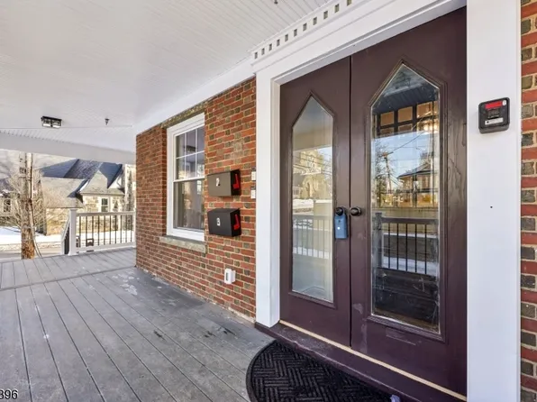 30 Woodland Ave #2, Summit, NJ 07901