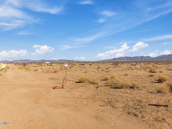 5th image of 12575 N Bee Drive #' _ '