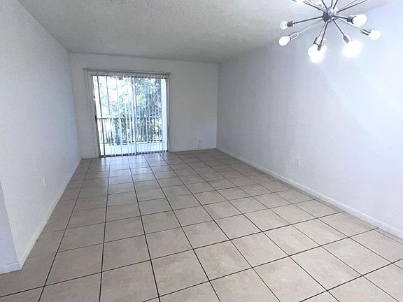 2nd image of 6080 Forest Hill Blvd APT 206