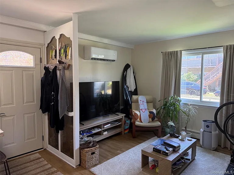 105 Belmont Ave #1 — Photo 4