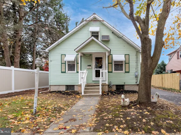 212 W Central Ave, Blackwood, NJ 08012
